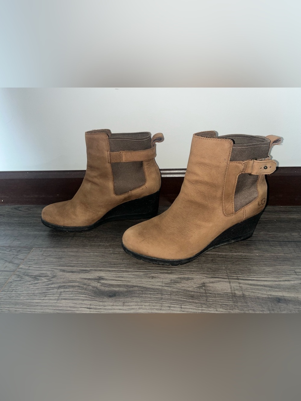 UGG Tan Wedge Chelsea Ankle Boots
